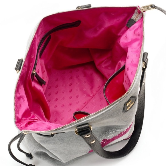 🎁Share, Share, Share!🎁 - Picture 3 of 4