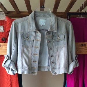 Cropped Light Denim Jacket
