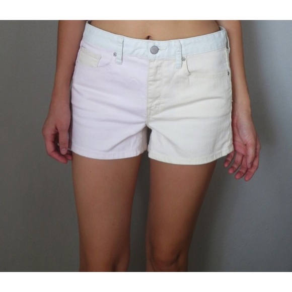 Gap colorblock shorts