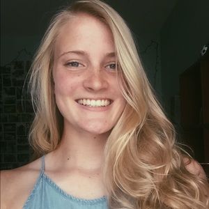 Meet your Posher, Anna