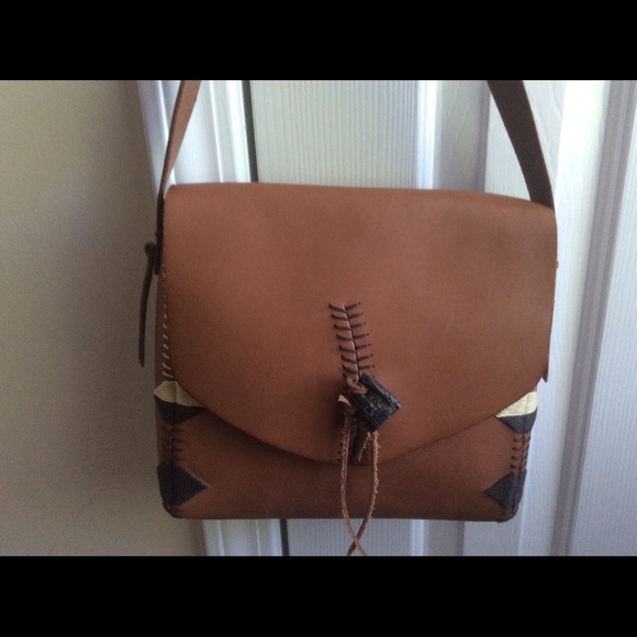 LUCKY BRAND
Laguna Canyon Collection Shoulder Bag