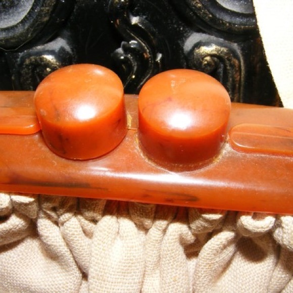 Vintage 20's Ivory Wool & Bakelite Flapper Purse - Picture 2 of 4