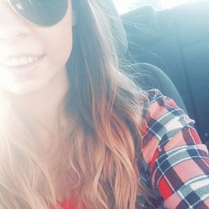 Meet your Posher, Janessa