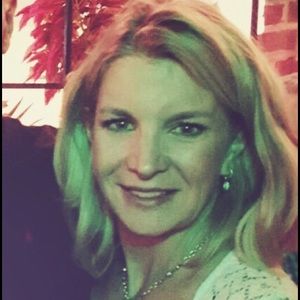 Meet your Posher, Shelly