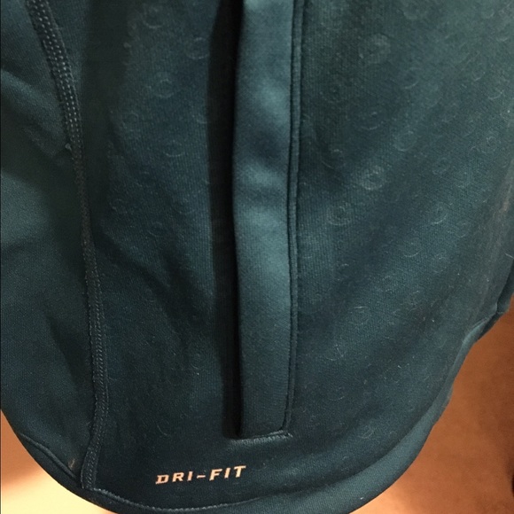 Full zip Nike dri fit jacket - Picture 2 of 2