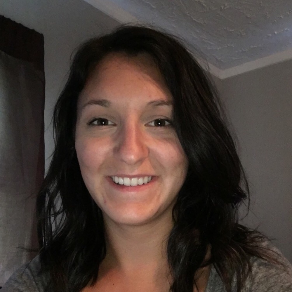 Meet your Posher, Angela