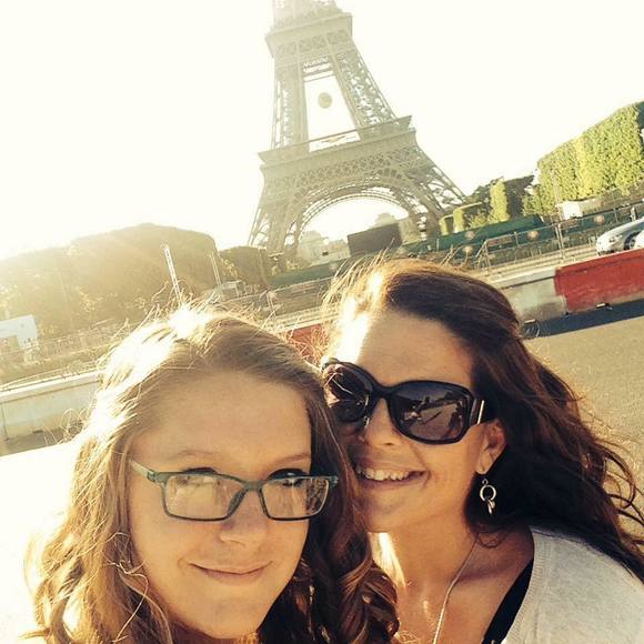 Meet your Posher, Ashley - Picture 1 of 1