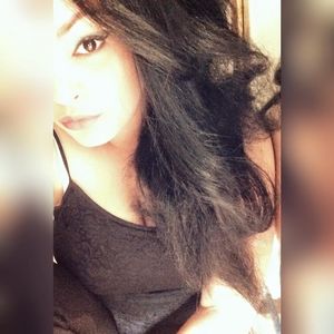 Meet your Posher, Destiny