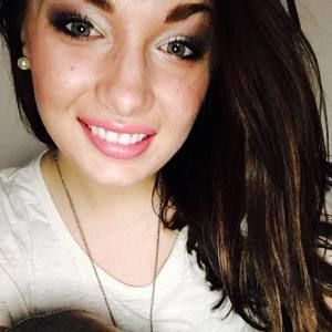 Meet your Posher, Karie