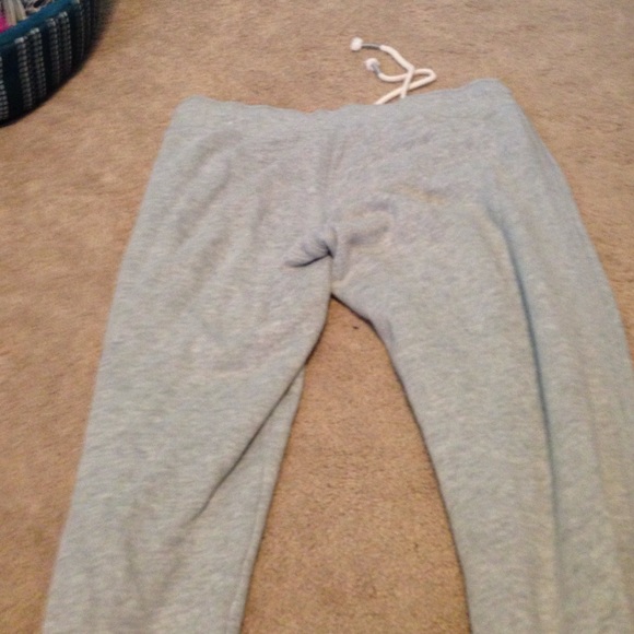 Aeropostale size medium live,love,dream sweatpants - Picture 3 of 3