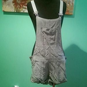 Nwot !!Light military green overall