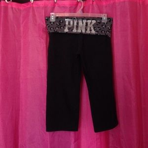 PINK Yoga Crops