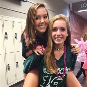 Meet your Posher, Allye