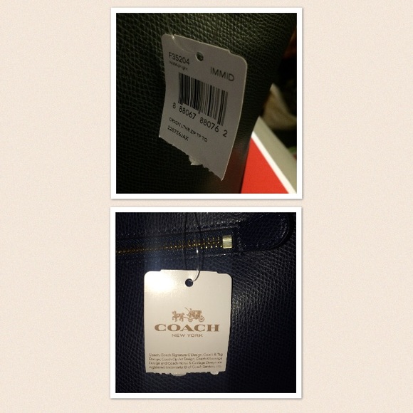 100% Authentic Coach Bag w/ box! - Picture 4 of 4