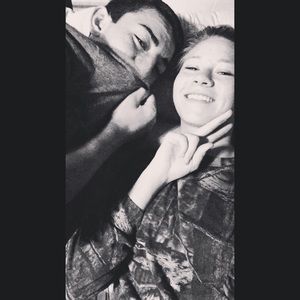 Meet your Posher, Casey