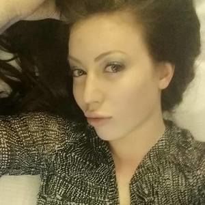 Meet your Posher, Alice