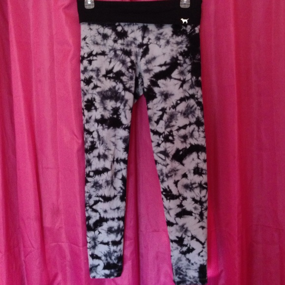 PINK Leggings