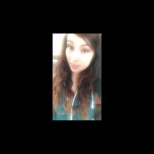 Meet your Posher, Ana