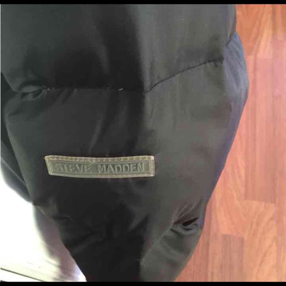 Steve Madden black hooded puffer coat - Picture 4 of 4