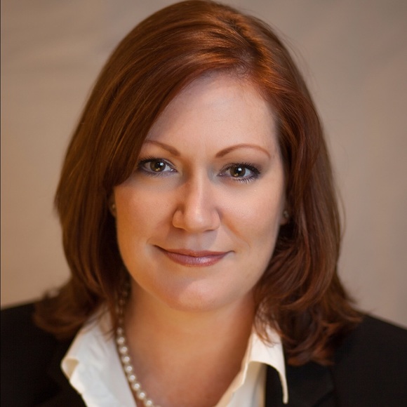 Meet your Posher, Carrie