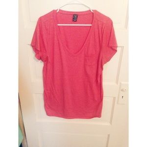 Pink v-neck with pocket from Zumies