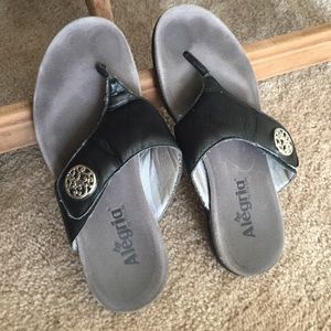 ALEGRIA Molly Black Napa Leather Sandals