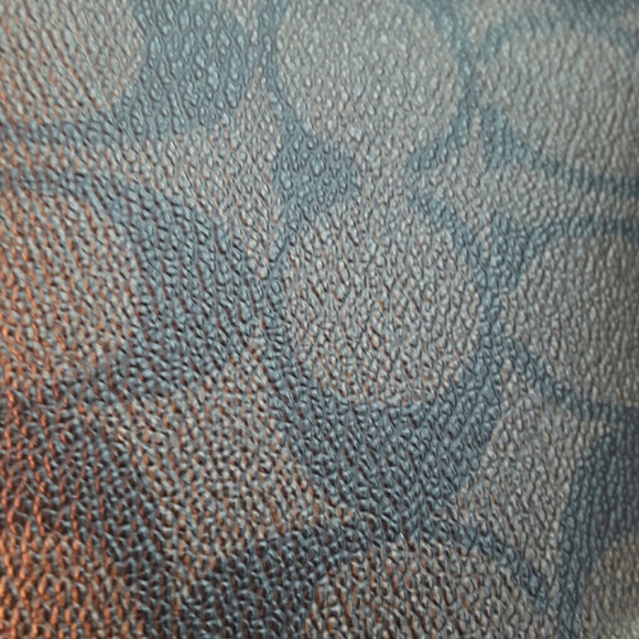 Meet your Posher, Miriam