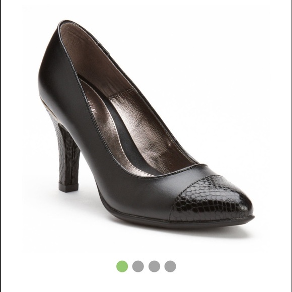 Beautiful black cap toe heels