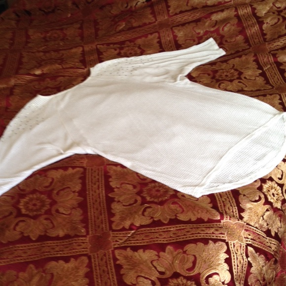 Large Shirt w/ Detail