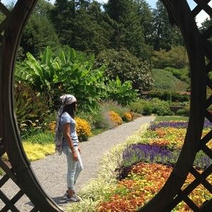 Meet your Posher, Jondra