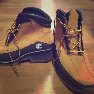 ‼️ SOLD ON MERC ‼️