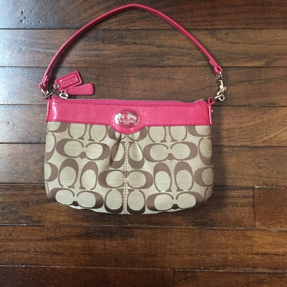 Coach Handbags - Large coach wristlet