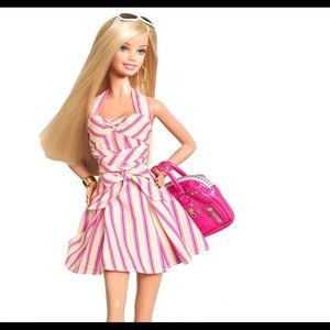 Meet your Posher, Monic