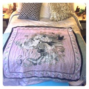 Light Purple and black fashion scarf