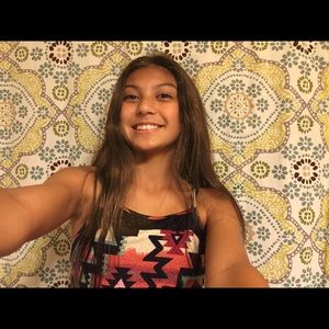 Meet your Posher, Ella