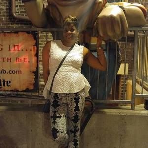 Meet your Posher, Demonica