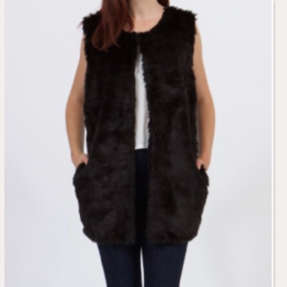 Faux fur vest with sweater back
