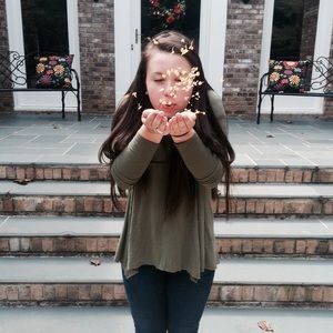 Meet your Posher, Meredith