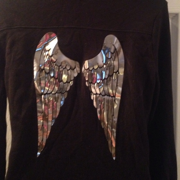 Size large black long sleeve with wings