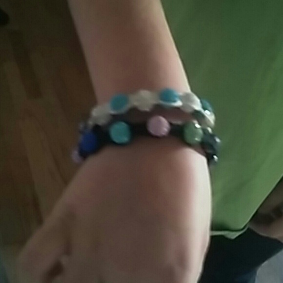 bracelets - Picture 4 of 4