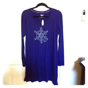 Victoria's Secret sleep tee