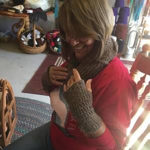 Meet your Posher, Polly