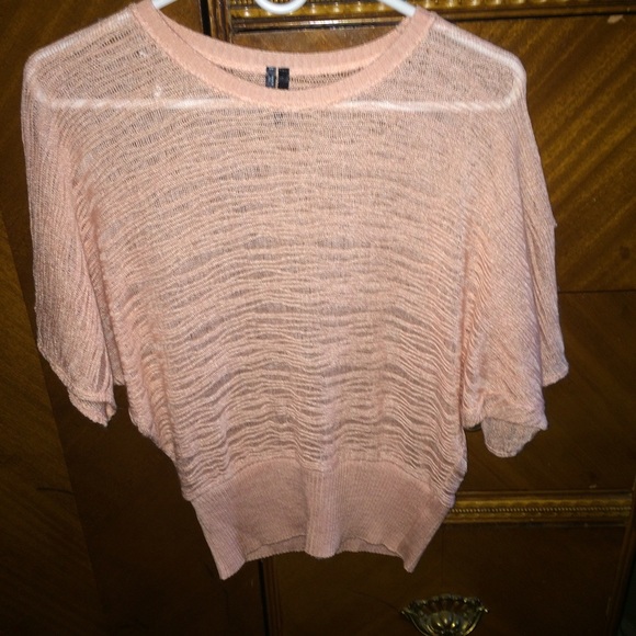 Great top! NWOT SIZE SMALL