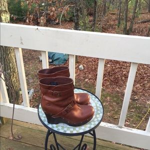 Ugg women's wedge bootie