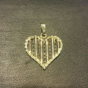 Real gold heart shape pendant