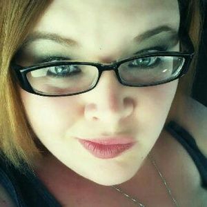 Meet your Posher, Raeanne