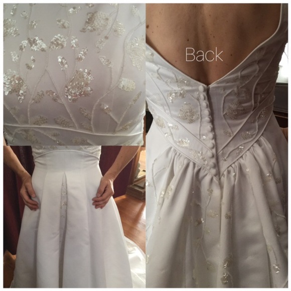 Bridal Gown by Oleg Casini - Picture 3 of 4