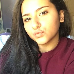 Meet your Posher, Kaitlyn