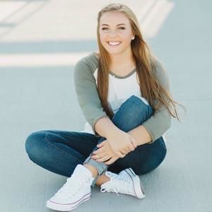 Meet your Posher, Abbey