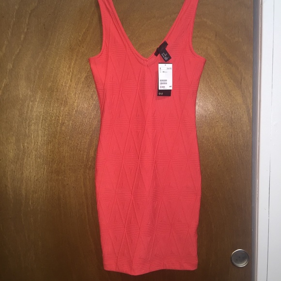 Fitted sexy red dress
